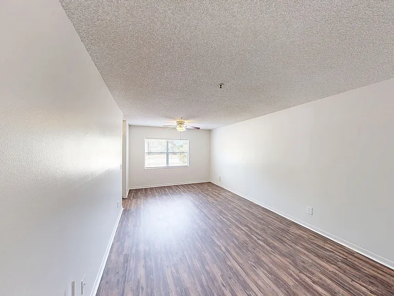Alafaya Woods — Photo 102
