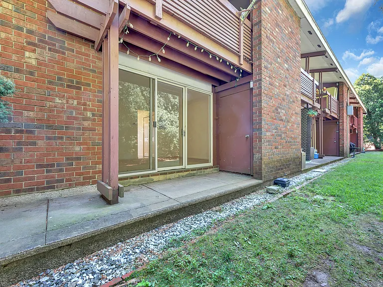 1 Felton St — Photo 6