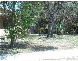 2nd image of 3612 E Wilder Ave