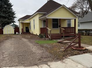 1434 McPherson St, Port Huron, MI 48060