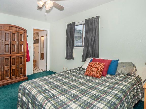 5th image of 2175 NE Reef Ave