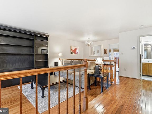 5th image of 7419 Ridge Oak Ct