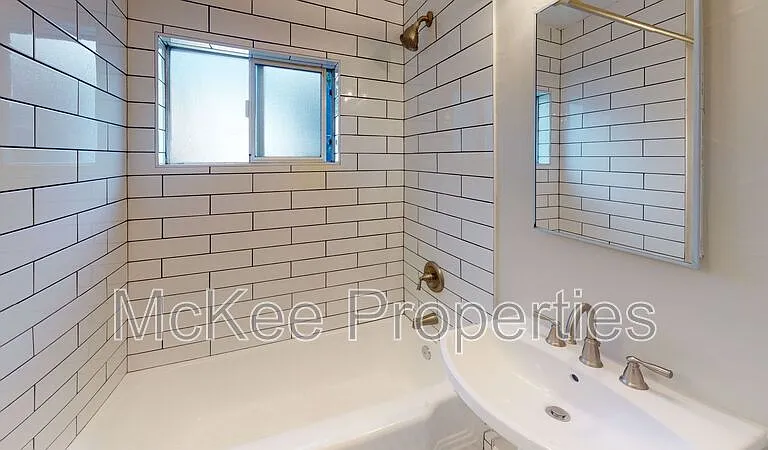 206 Fir St — Photo 8