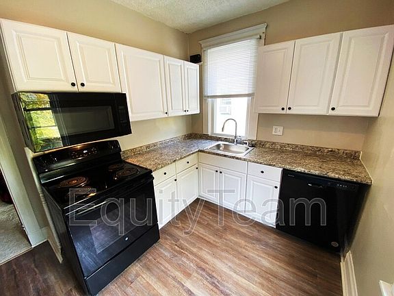 4th image of 2618 Ida Ave