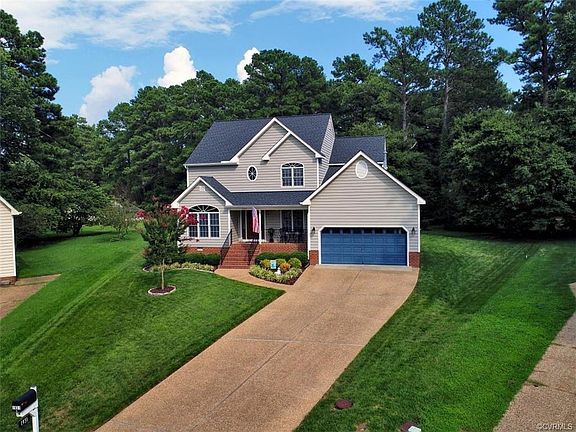 2nd image of 1931 Glenhurst Ct