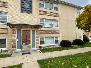 2517 N 72nd Ct APT 1W, Elmwood Park, IL 60707