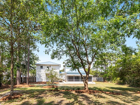 3rd image of 74 Pelican Bay Dr