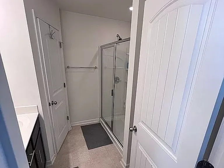 1075 Coldstream Dr — Photo 11