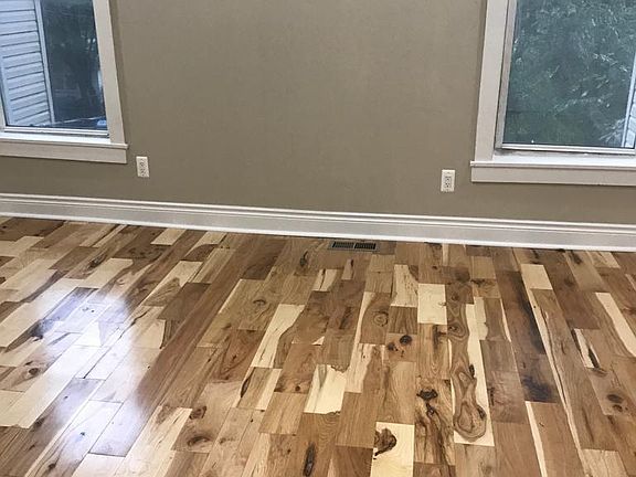 4th image of 6828 S King Dr