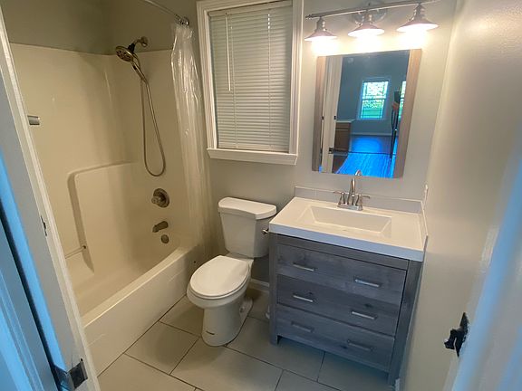 4th image of 5427 Lagoon Way #5427