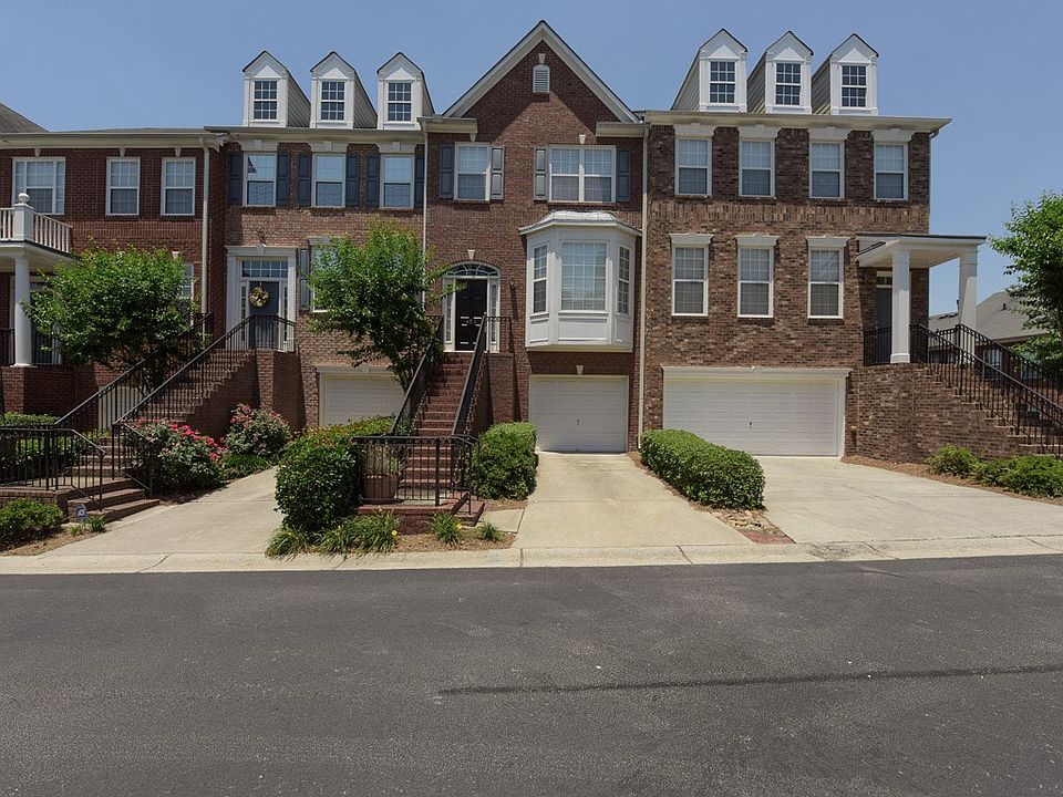 1st image of 453 Tioram Ln SE