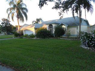 426 Somerset Dr, Auburndale, FL 33823