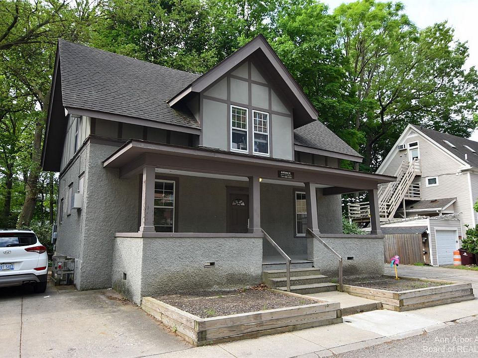 1st image of 1312 Forest Ct