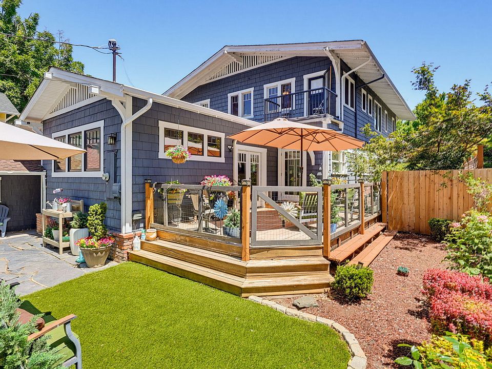 2nd image of 19 Geneva St
