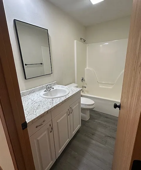 817 Pinhook Dr — Photo 13