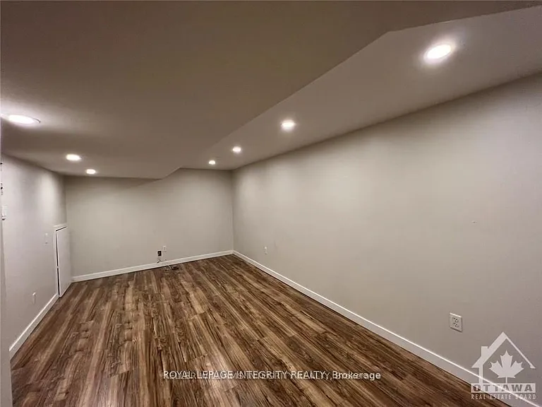 61 Elvaston Ave — Photo 13