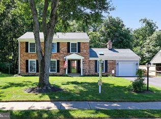 10803 Paynes Church Dr, Fairfax, VA 22032