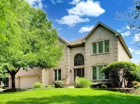 712 De Lasalle Ct, Naperville, IL 60565