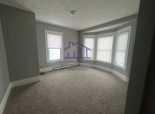 175 Pine St #5, Lewiston, ME 04240