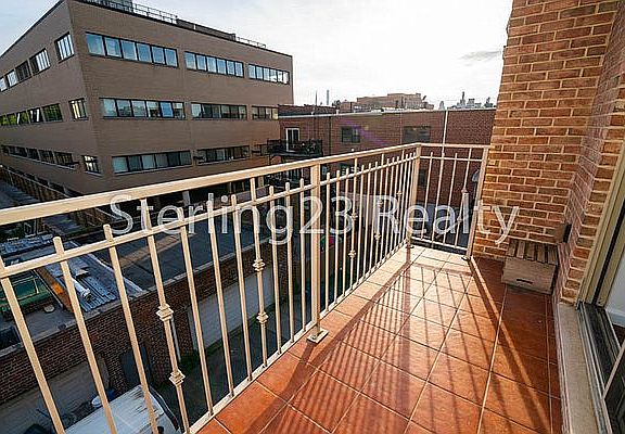 3rd image of 23-12 31st Ave #2F
