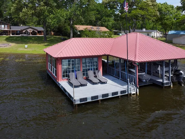 16331 White Oak Cir, Tyler, TX 75707