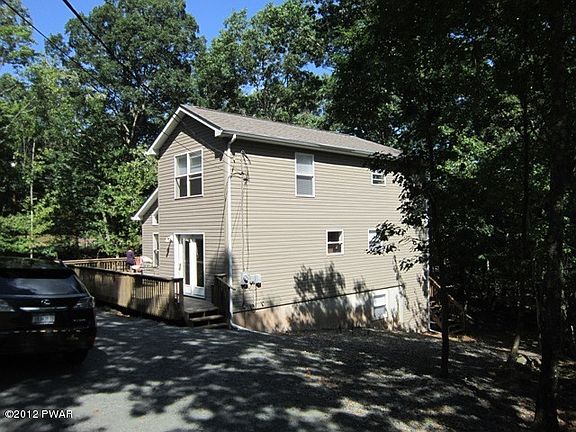 2nd image of 128 Log Cabin Lackawaxen Pa