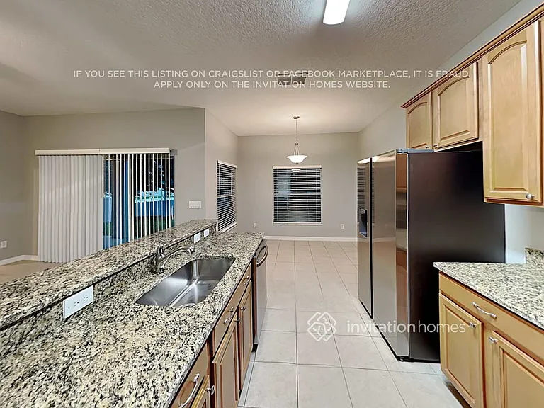 101 Calabria Springs Cv — Photo 11