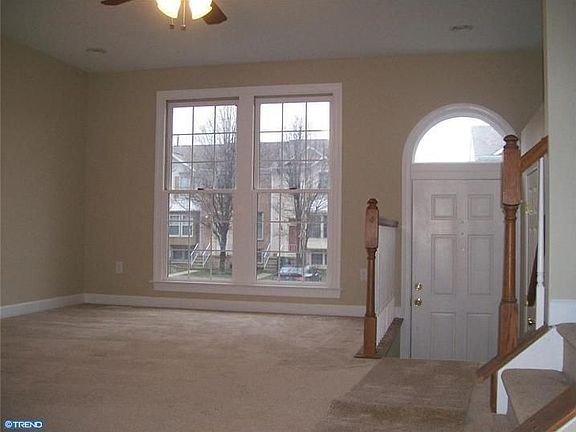 5th image of 422 Corato Ct