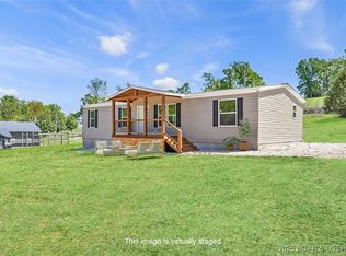 30535 Towering Oak Ln, Gravois Mills, MO 65037