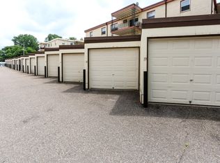 380 Larpenteur Ave W APT 14, Saint Paul, MN 55113