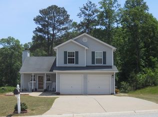 410 Gladiola Dr, Auburn, GA 30011