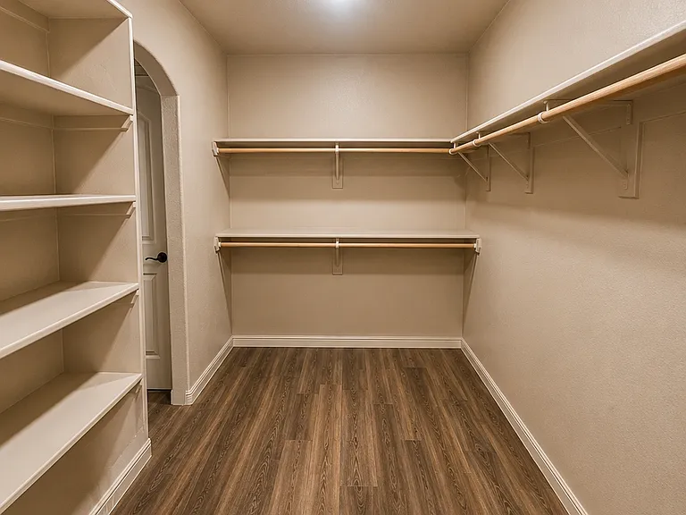 21206 Tallman Ct — Photo 26