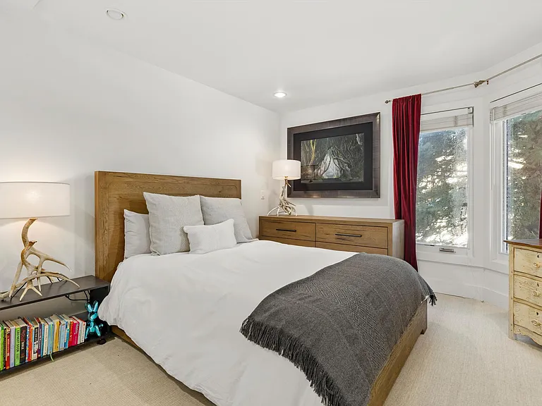117 W Hyman Ave #2 — Photo 10