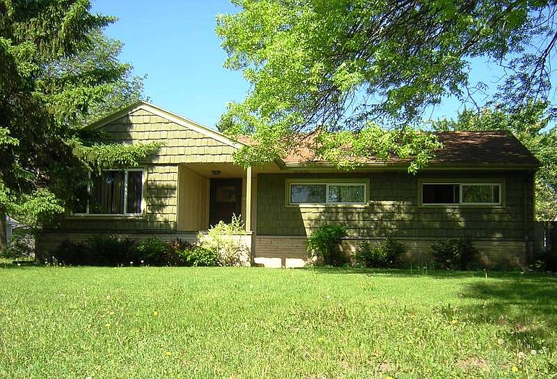 1st image of 8519 N 51st St