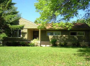 8519 N 51st St, Brown Deer, WI 53223