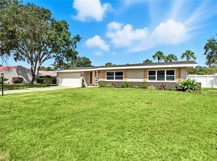 7225 Willow St, Sarasota, FL 34243