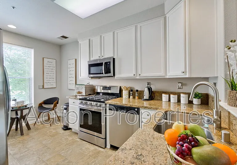 118 Pacchetti Way — Photo 7