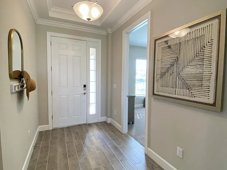 4520 Crestpoint Way — Photo 3