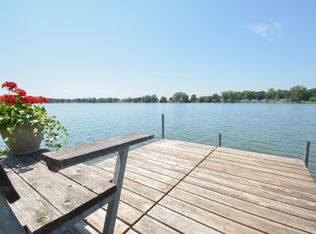 516 Orchard Rd, Marshall, MI 49068