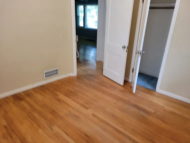 6720 Floyd St — Photo 19