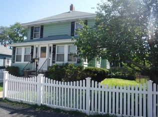 24 Rosemont Rd, Weymouth, MA 02191