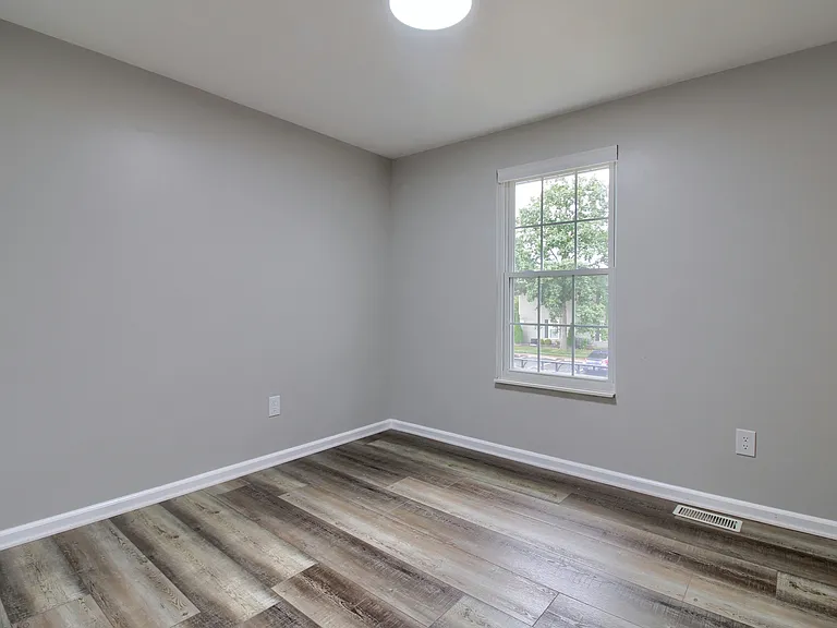 28306 Greenbriar Way — Photo 7