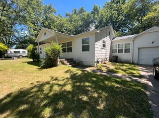 1234 S University Ave, Fayetteville, AR 72701