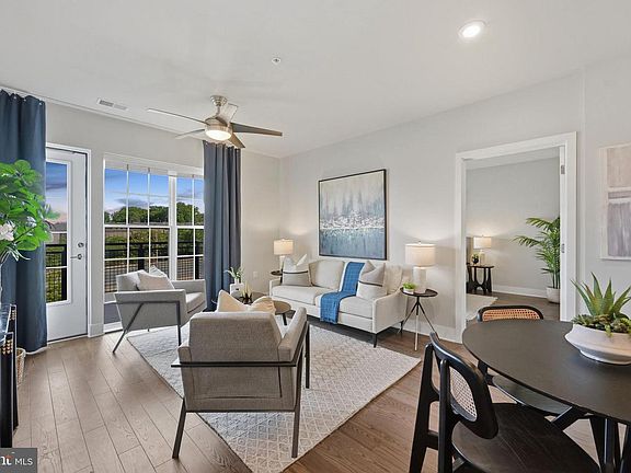 3rd image of 502 Diamondback Dr Unit 310