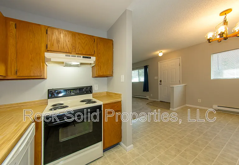 714 Dell Range Blvd #B — Photo 11