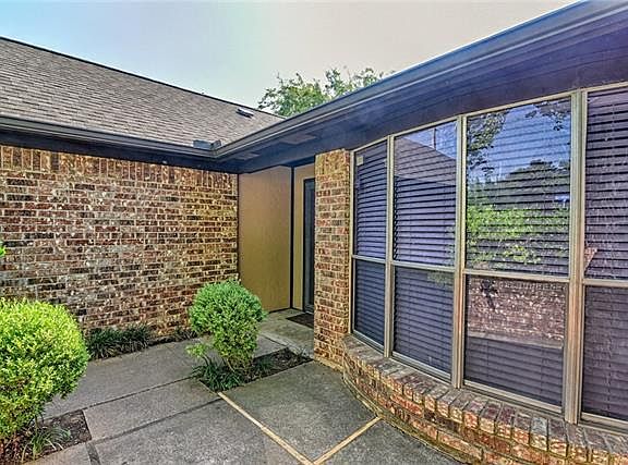 3rd image of 3807 Wrentham Dr