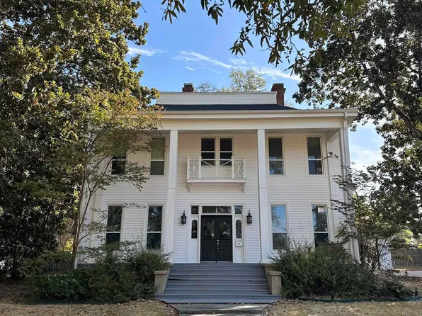 630 N Main St, Monticello, AR 71655