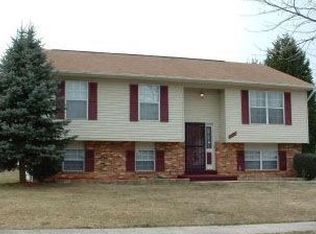 6825 Cherryfield Rd, Fort Washington, MD 20744