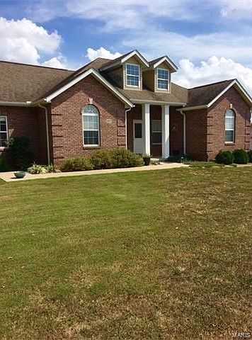 1st image of 197 Oak Meadow Dr