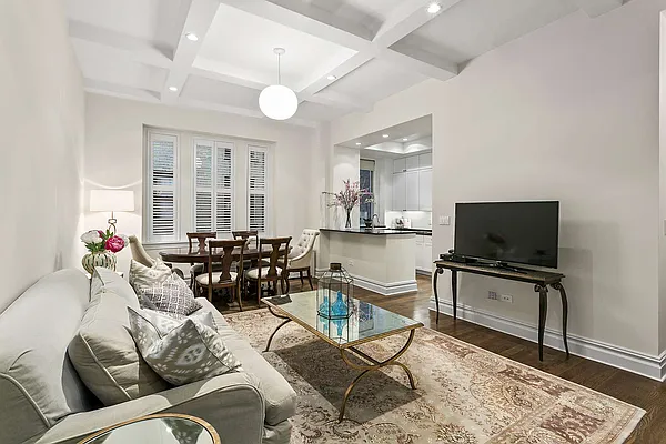 Rented by Compass | media 13